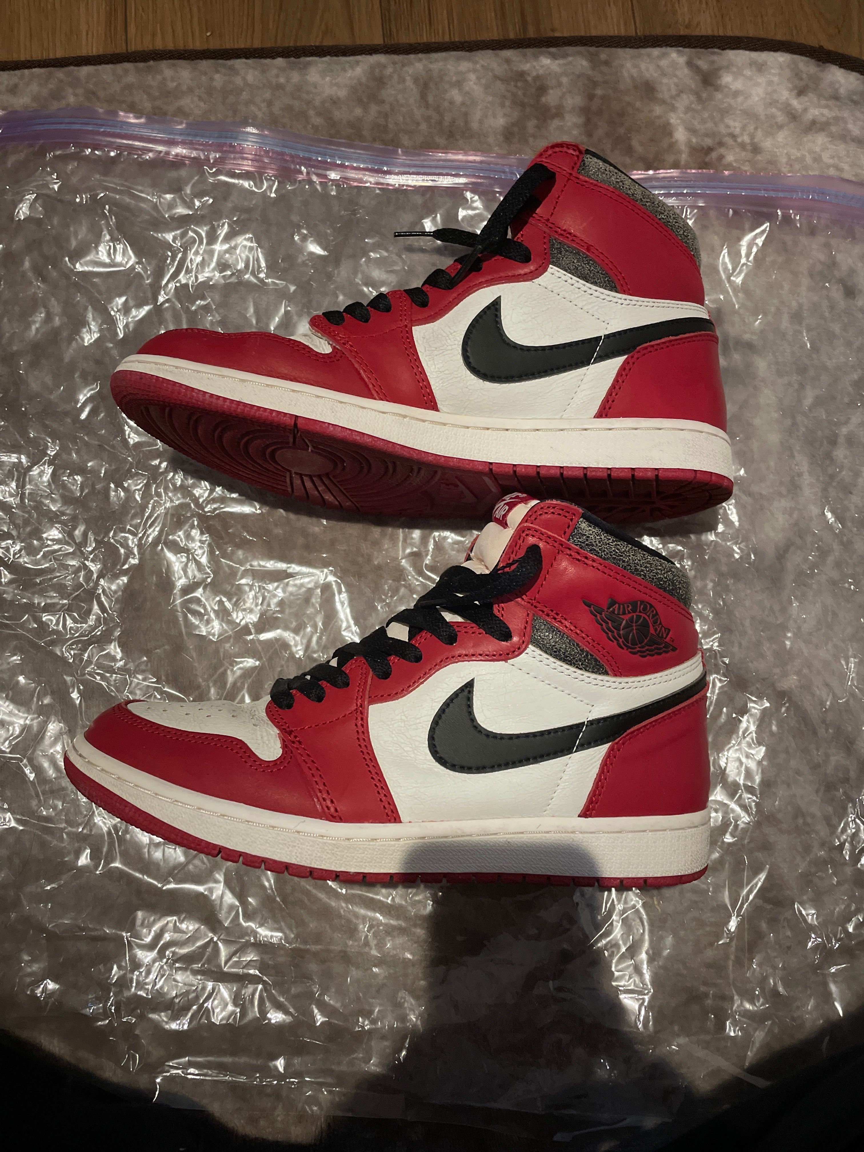 Nike Air Jordan 1 High OG "Lost & Found/Chicago"