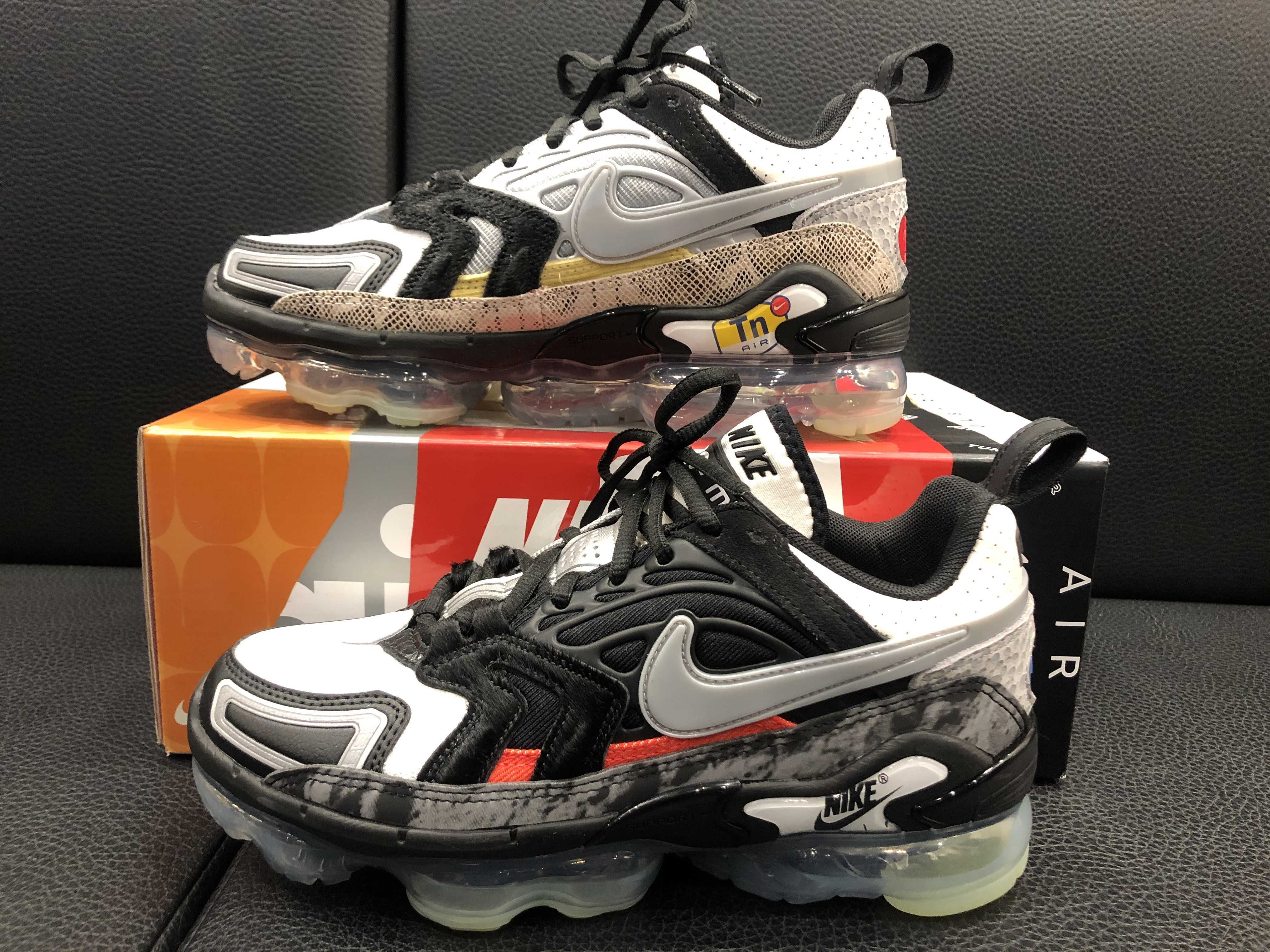 Nike Air Vapormax EVO "What The"