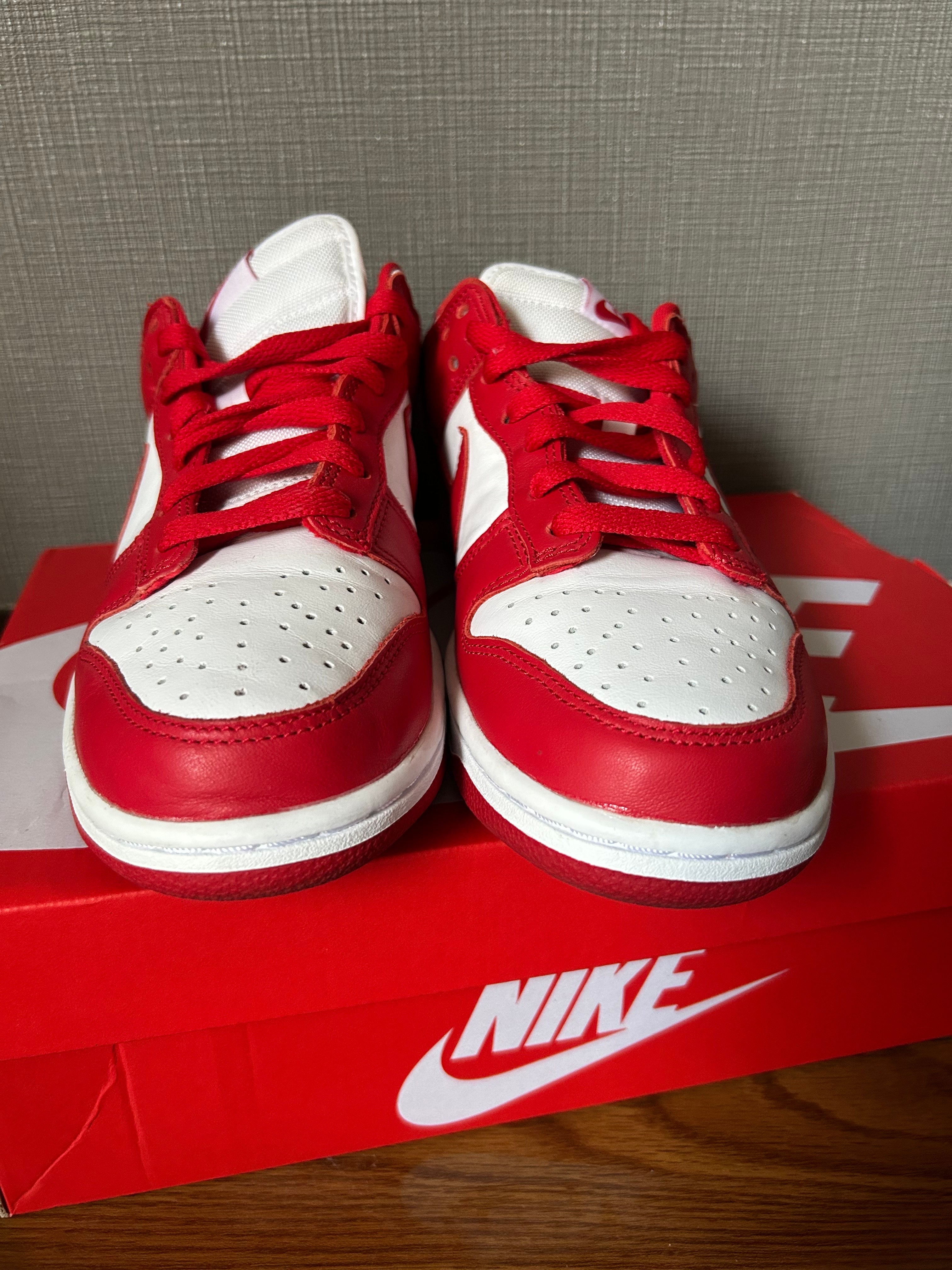 Nike Dunk Low SP "White and University Red"
