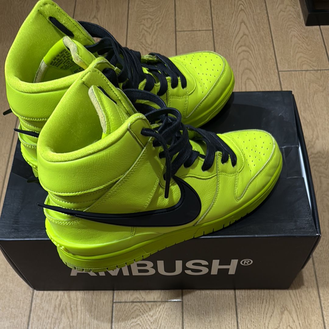 AMBUSH × NIKE DUNK HIGH "FLASH LIME"