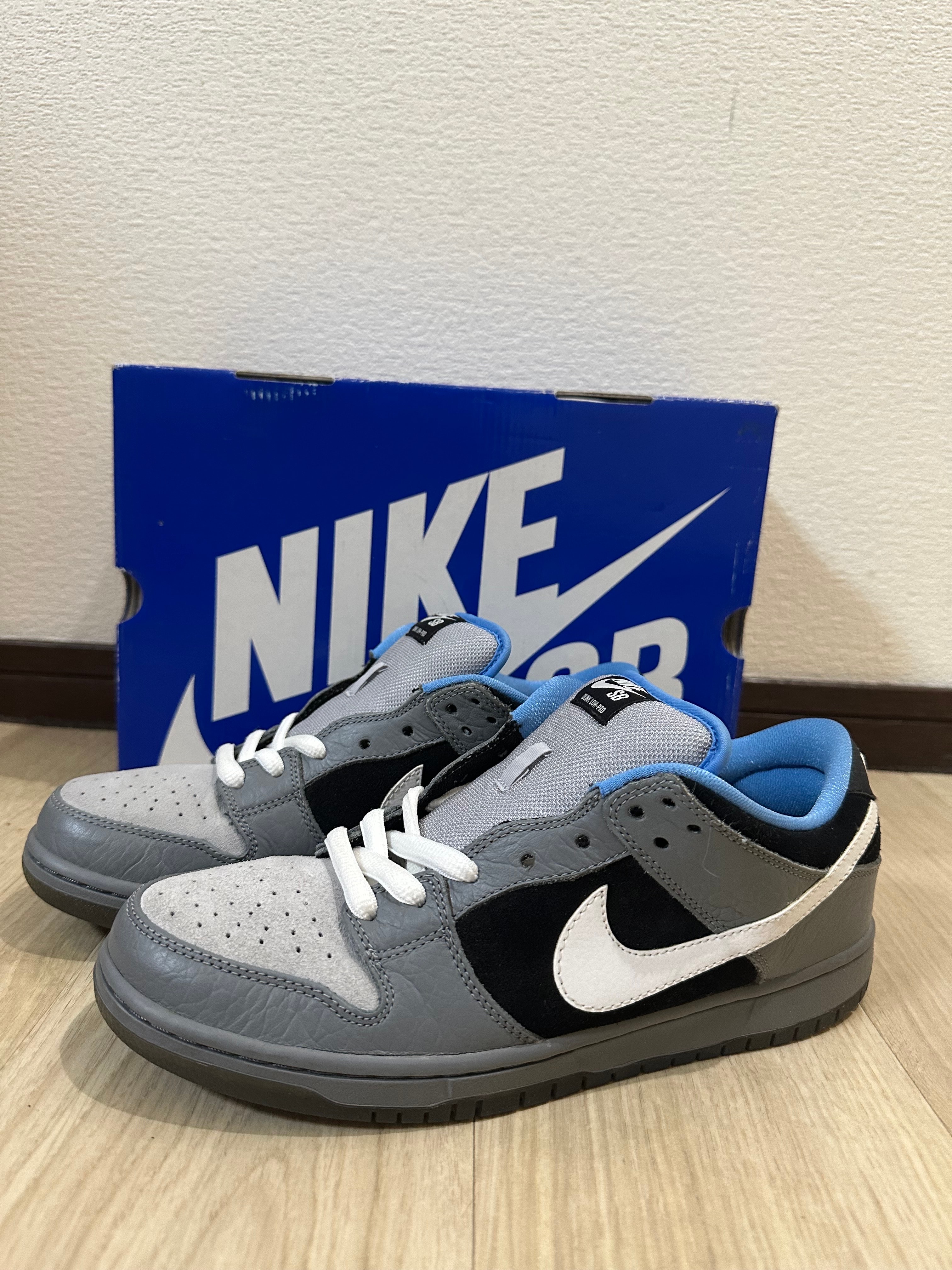 Premier × Nike SB Dunk Low "Petoskey"