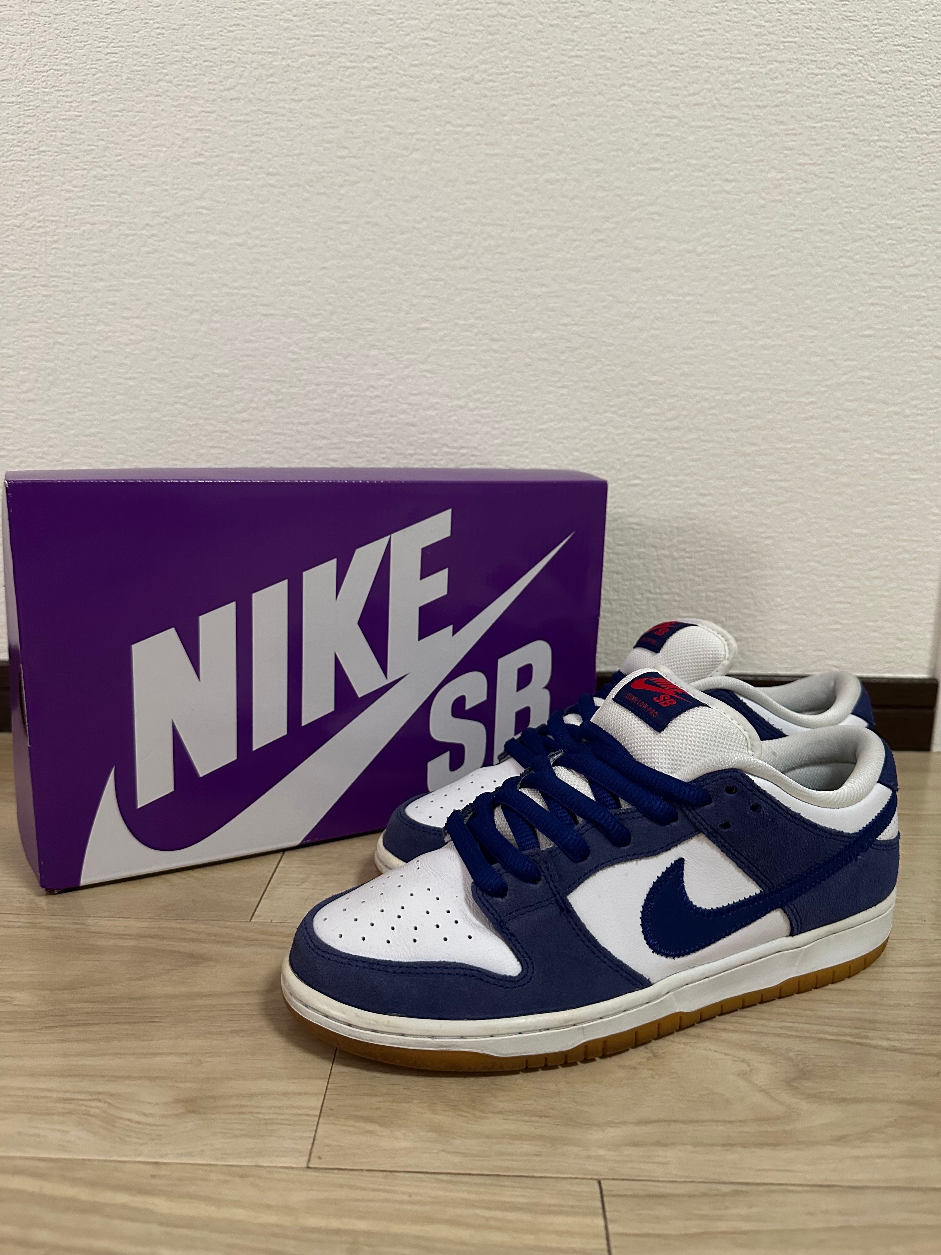 Nike SB Dunk Low "Los Angeles Dodgers/Deep Royal Blue"