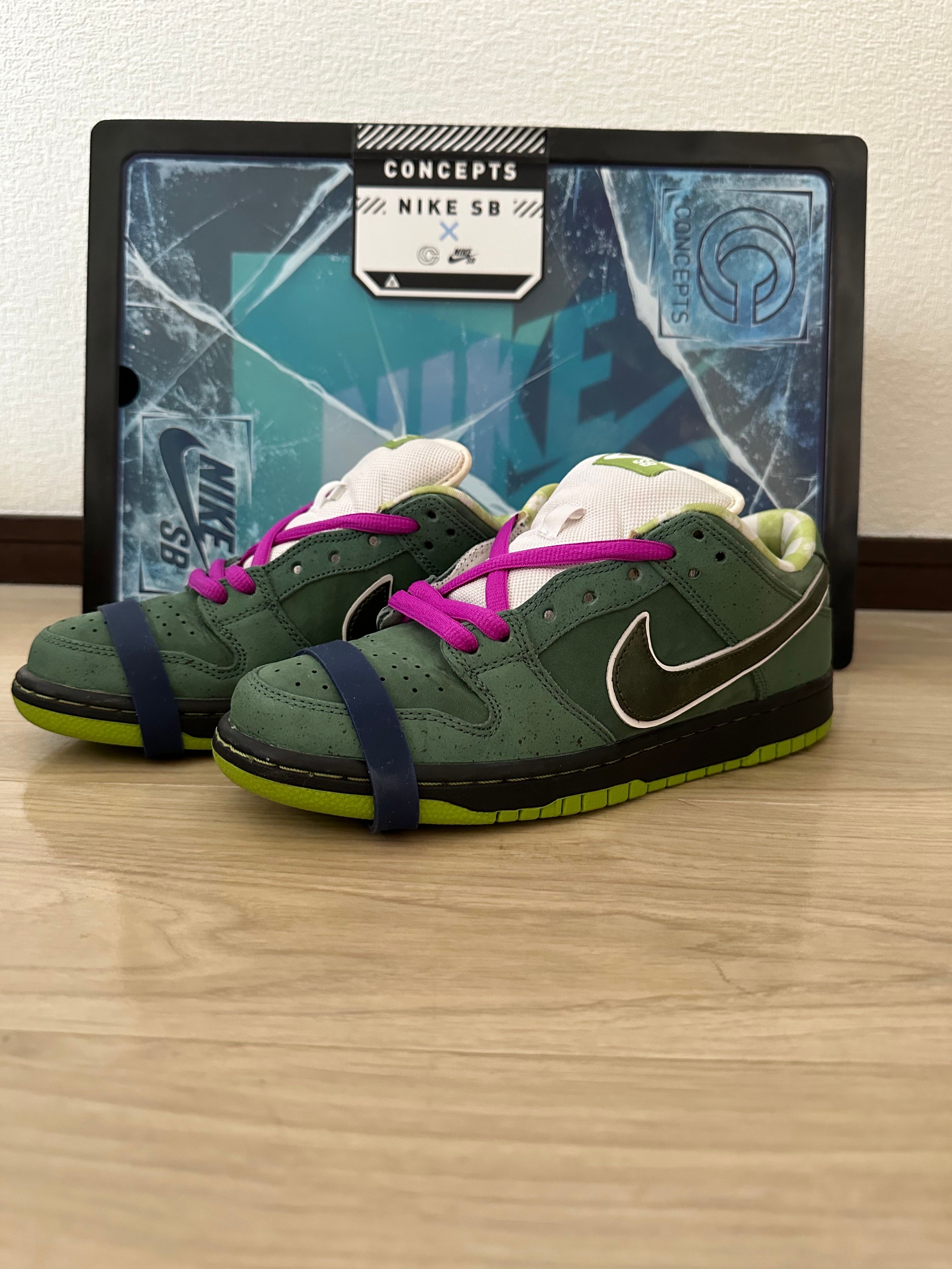 Concepts × Nike SB Dunk Low "Green Lobster"