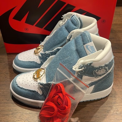Nike Women's Air Jordan 1 High OG "Denim"