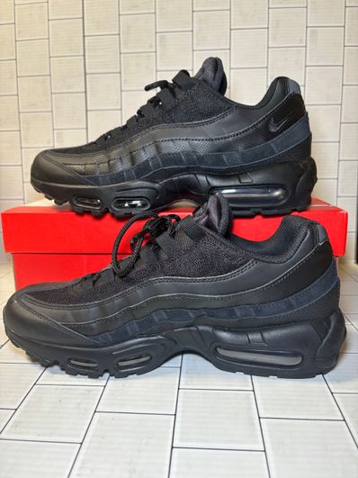 Nike Air Max 95 Essential "Black/Dark Grey/Black"