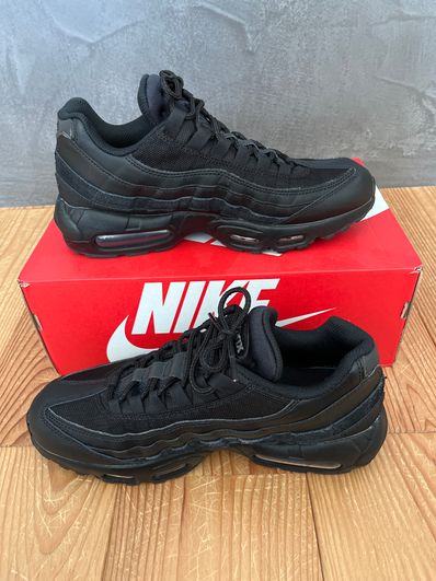Nike Air Max 95 Essential "Black/Dark Grey/Black"