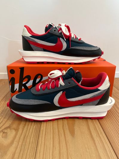 UNDERCOVER × sacai × Nike LD Waffle "Midnight Spruce/Pale Ivory-Dark Grey-University Red"