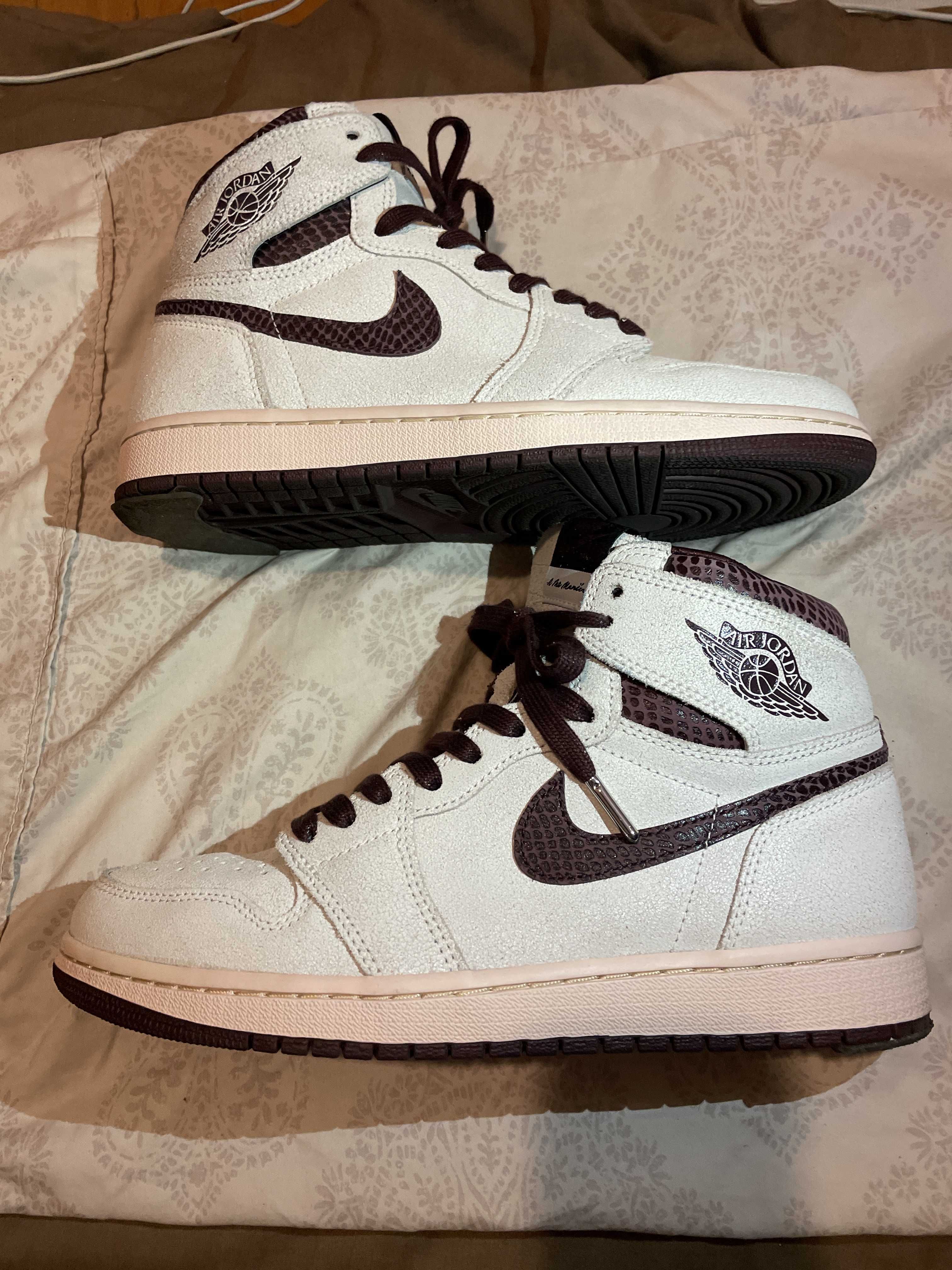 A Ma Maniere × Nike Air Jordan 1 Retro High OG "Sail and Burgundy"