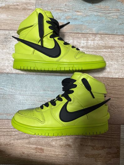 AMBUSH × NIKE DUNK HIGH "FLASH LIME"
