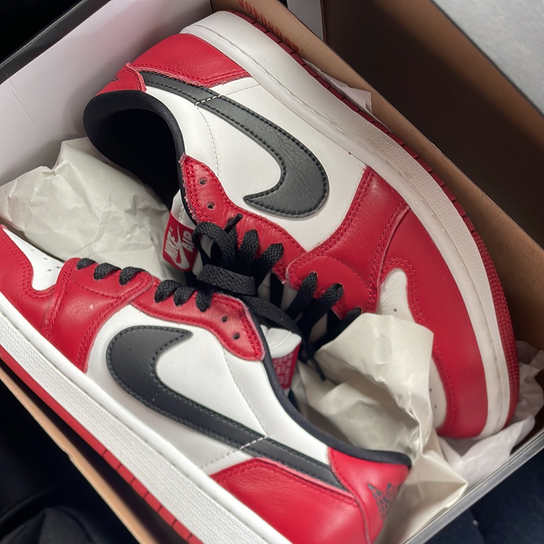 Nike Air Jordan 1 Retro Low OG "Chicago" (2025)