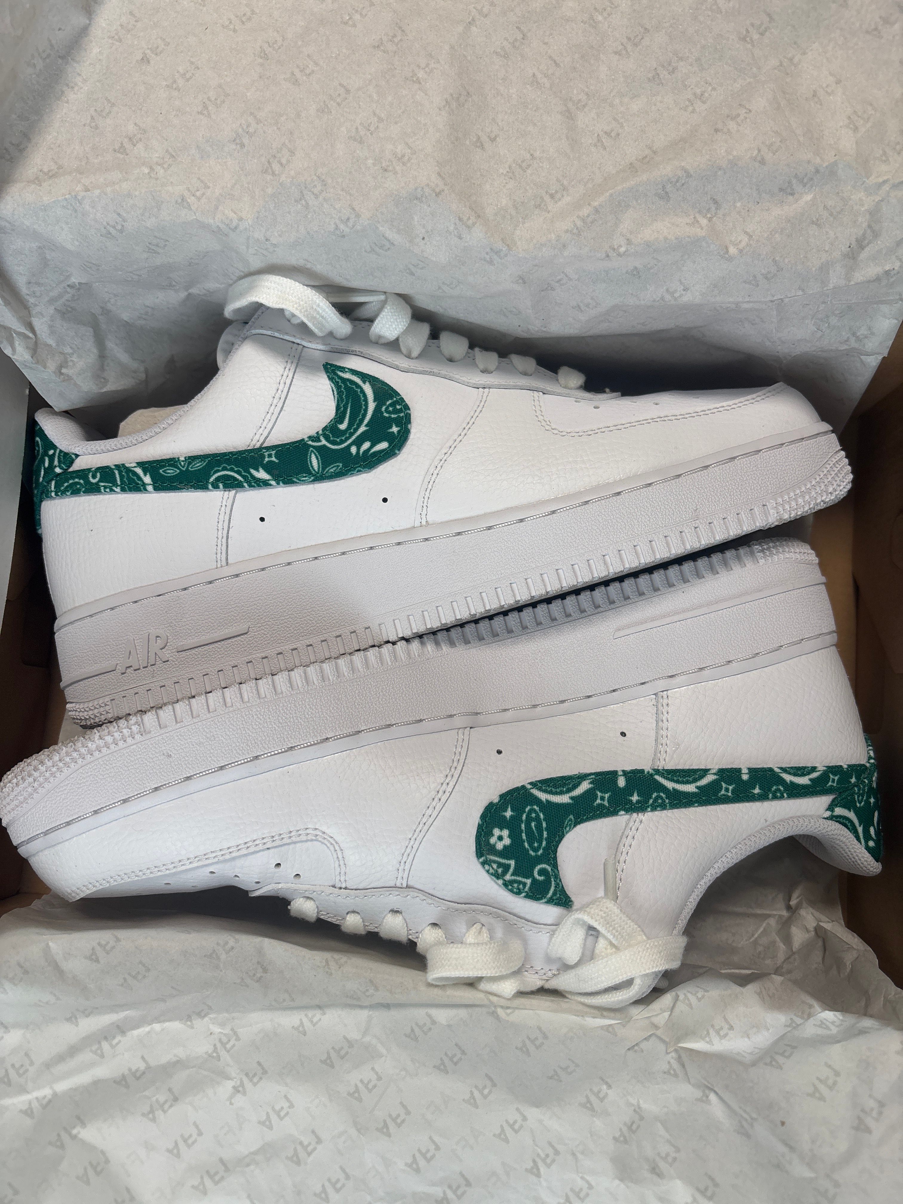 Nike Women's Air Force 1 Low '07 Essential "Green Paisley"
