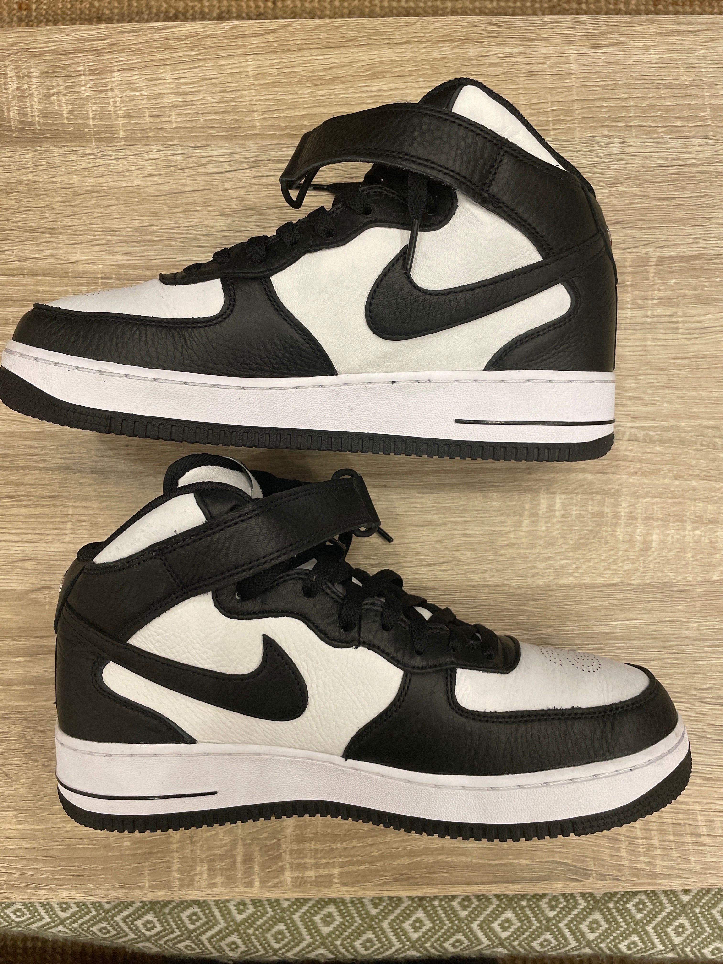 Stussy × Nike Air Force 1 Mid "Black and Light Bone"