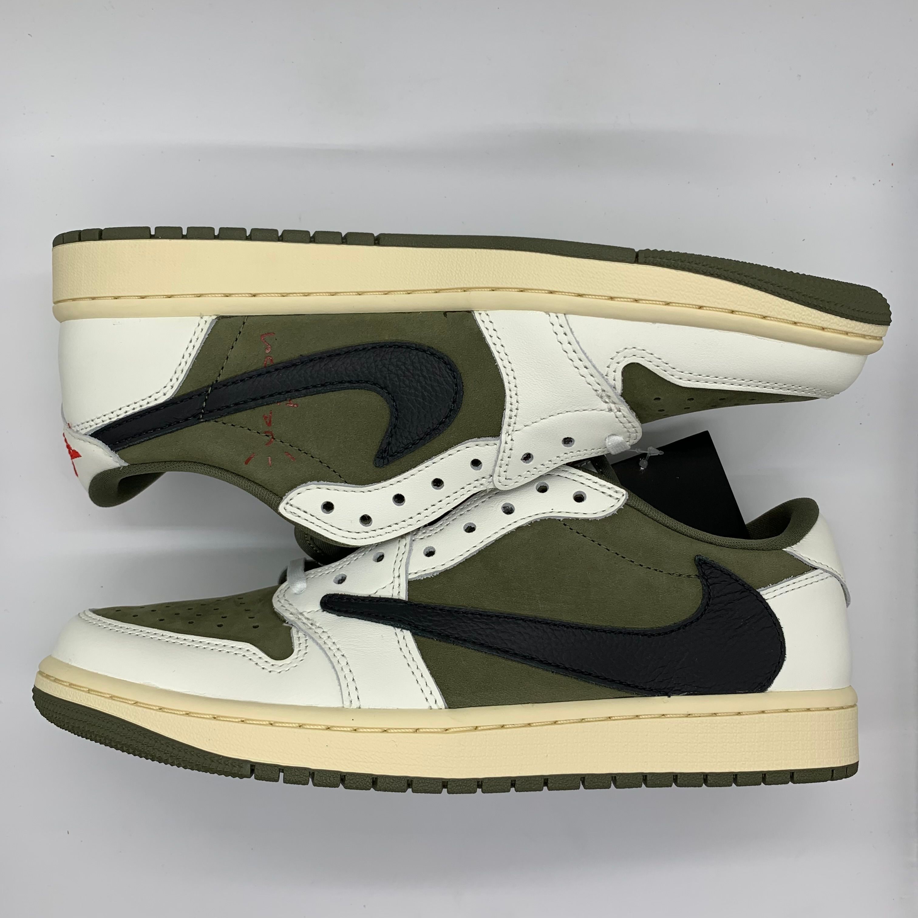 Travis Scott × Nike Air Jordan 1 Low OG SP "Reverse Olive"