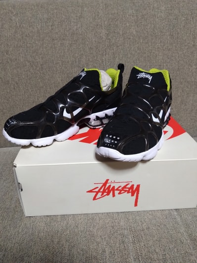 Stussy x Nike Air Zoom Kukini "Black/White/Bright Cactus"