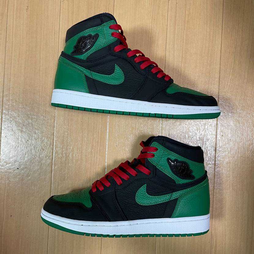 Nike Air Jordan 1 Retro High OG "Black/Pine Green" (2020)