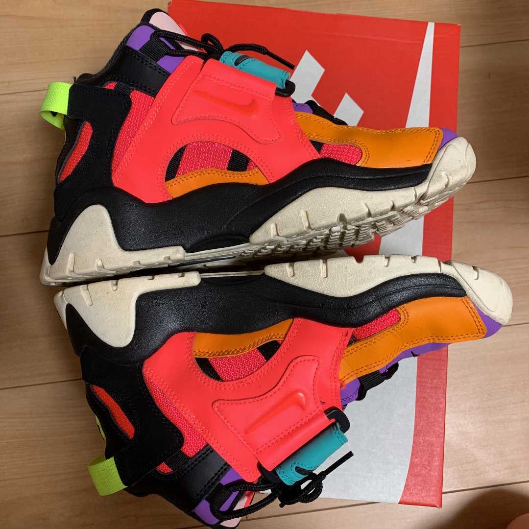 NIKE AIR BARRAGE MID "POP THE STREET COLLECTION"