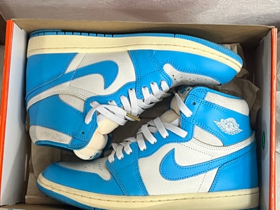 Nike Air Jordan 1 Retro High OG "UNC Reimagined"