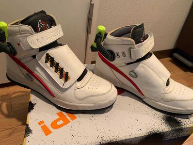 GHOSTBUSTERS × REEBOK "GHOST SMASHERS"