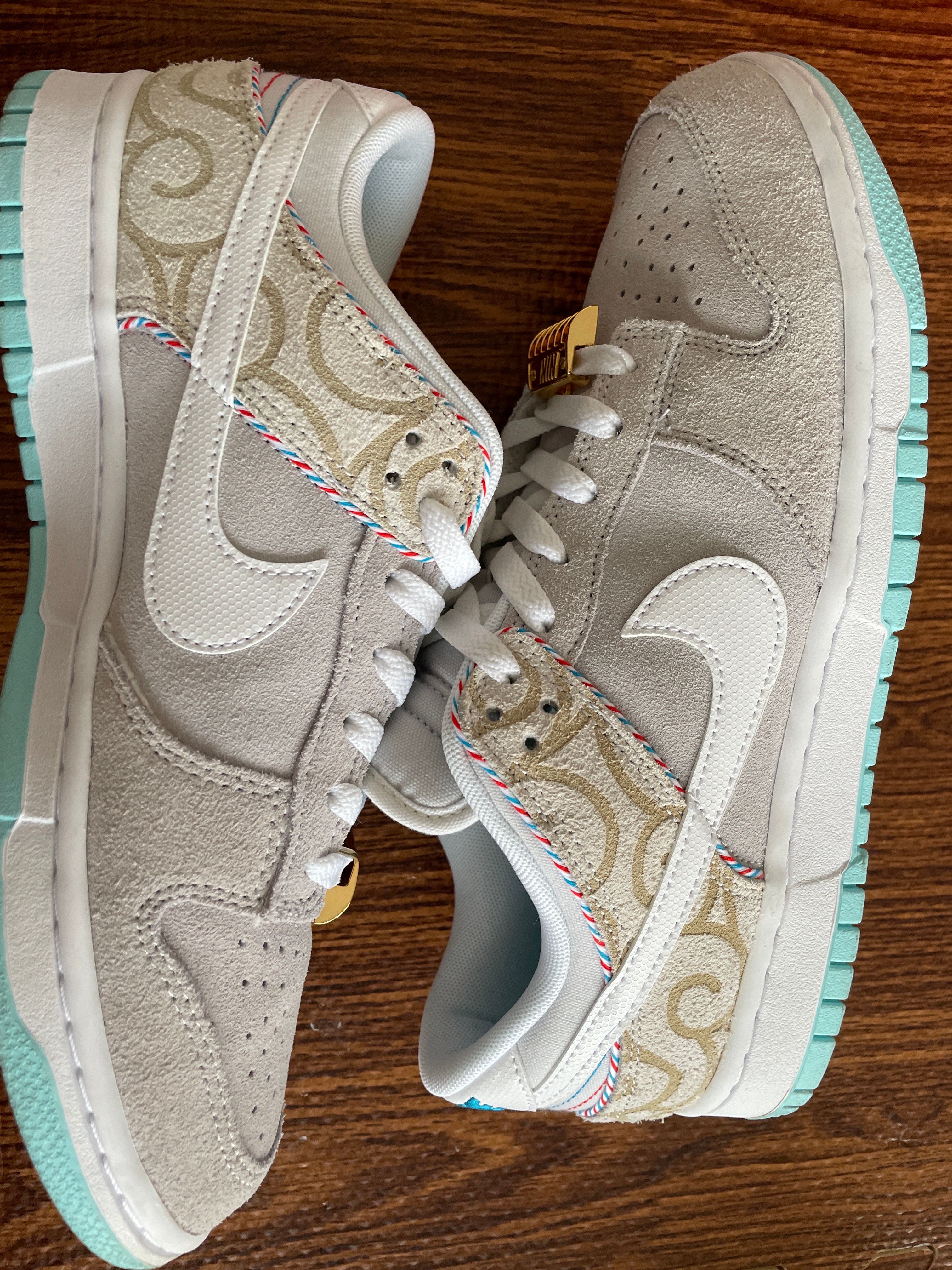 Nike Dunk Low "Barber Shop Grey"