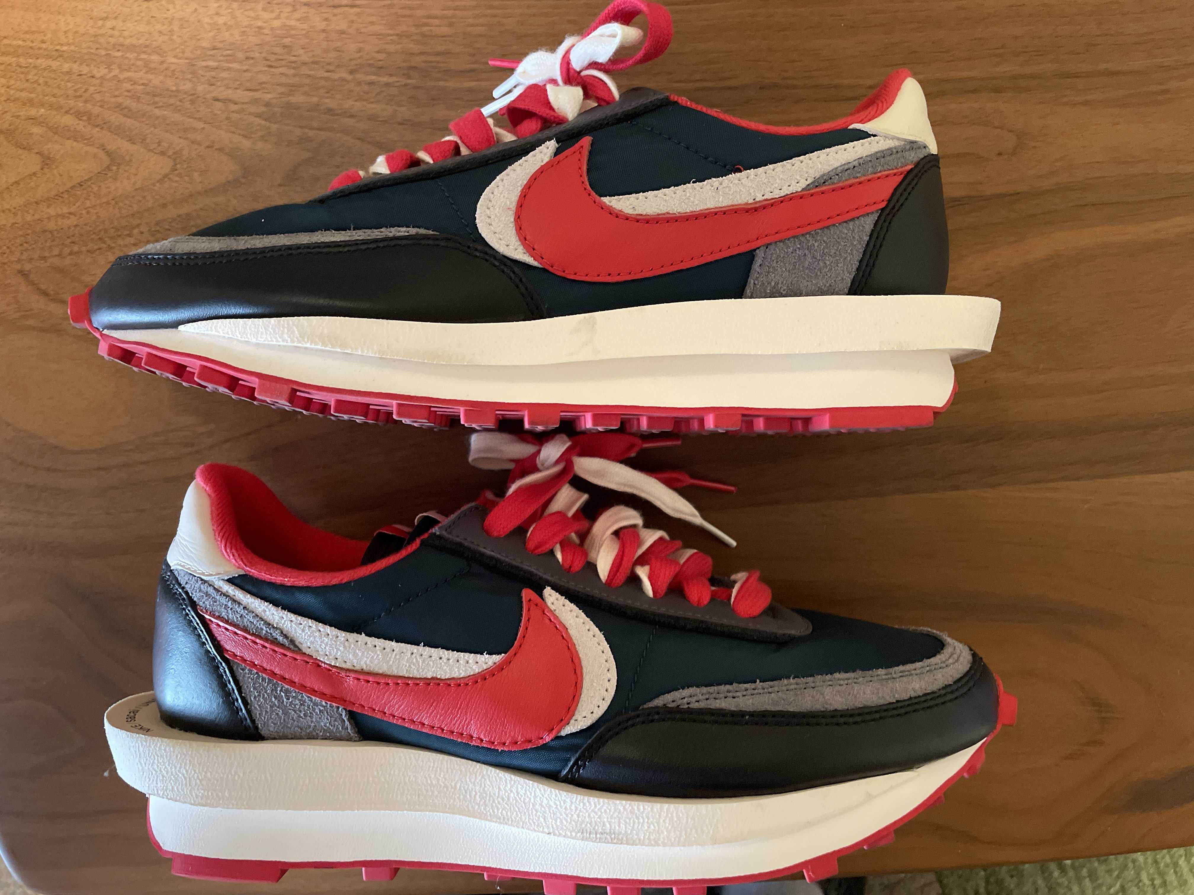 UNDERCOVER × sacai × Nike LD Waffle "Midnight Spruce/Pale Ivory-Dark Grey-University Red"