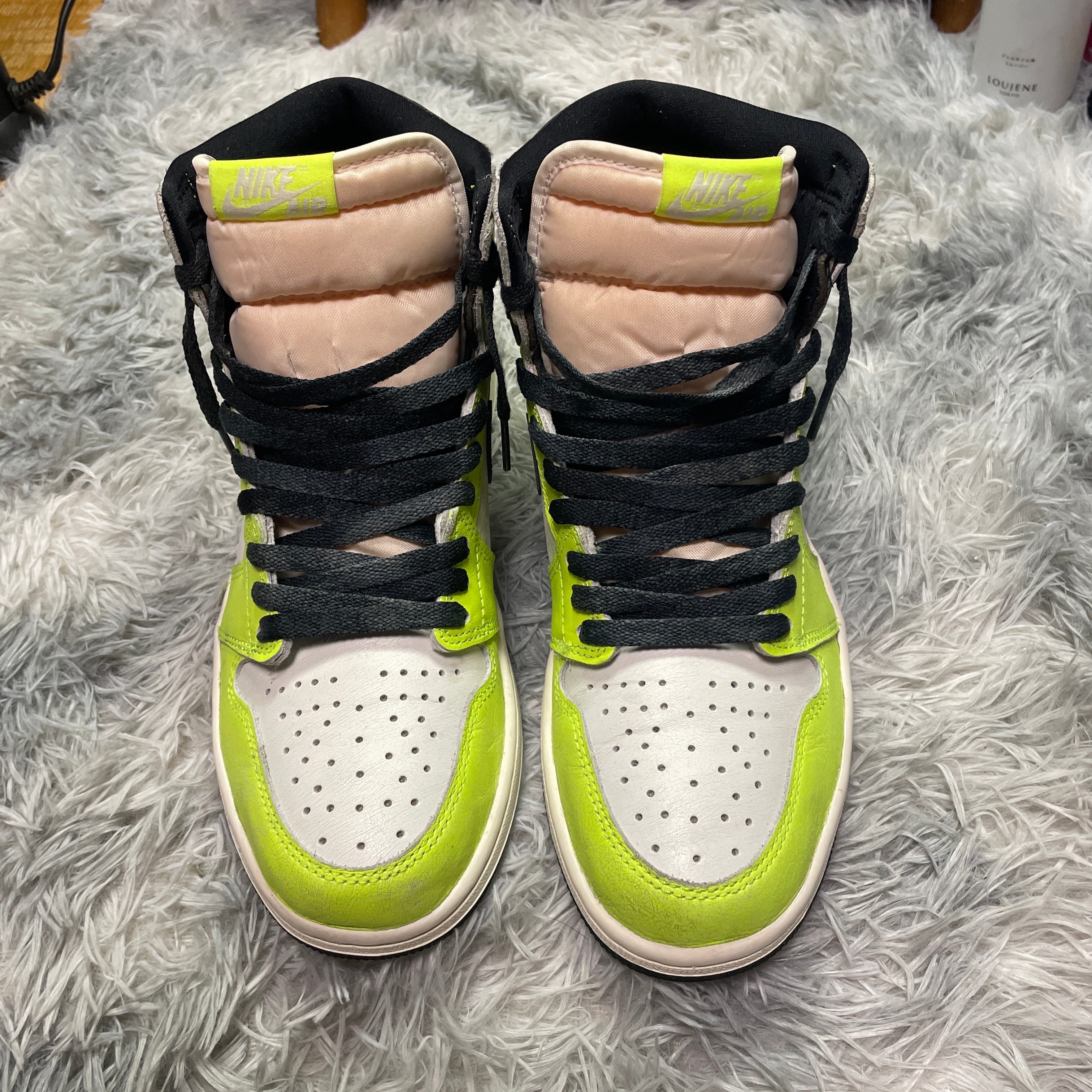 Nike Air Jordan 1 High OG "Volt/Visionaire"