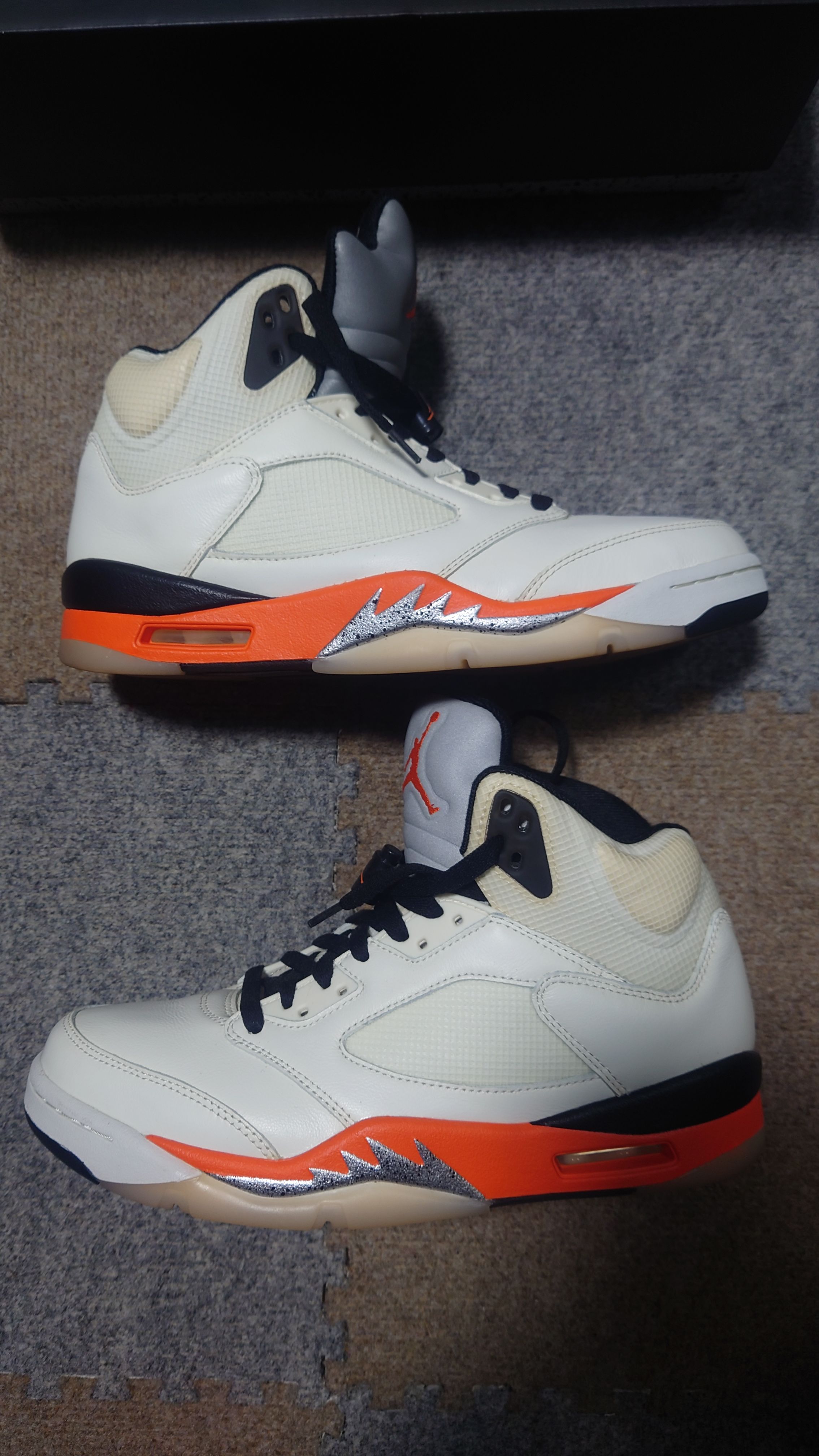 Nike Air Jordan 5 "Orange Blaze"