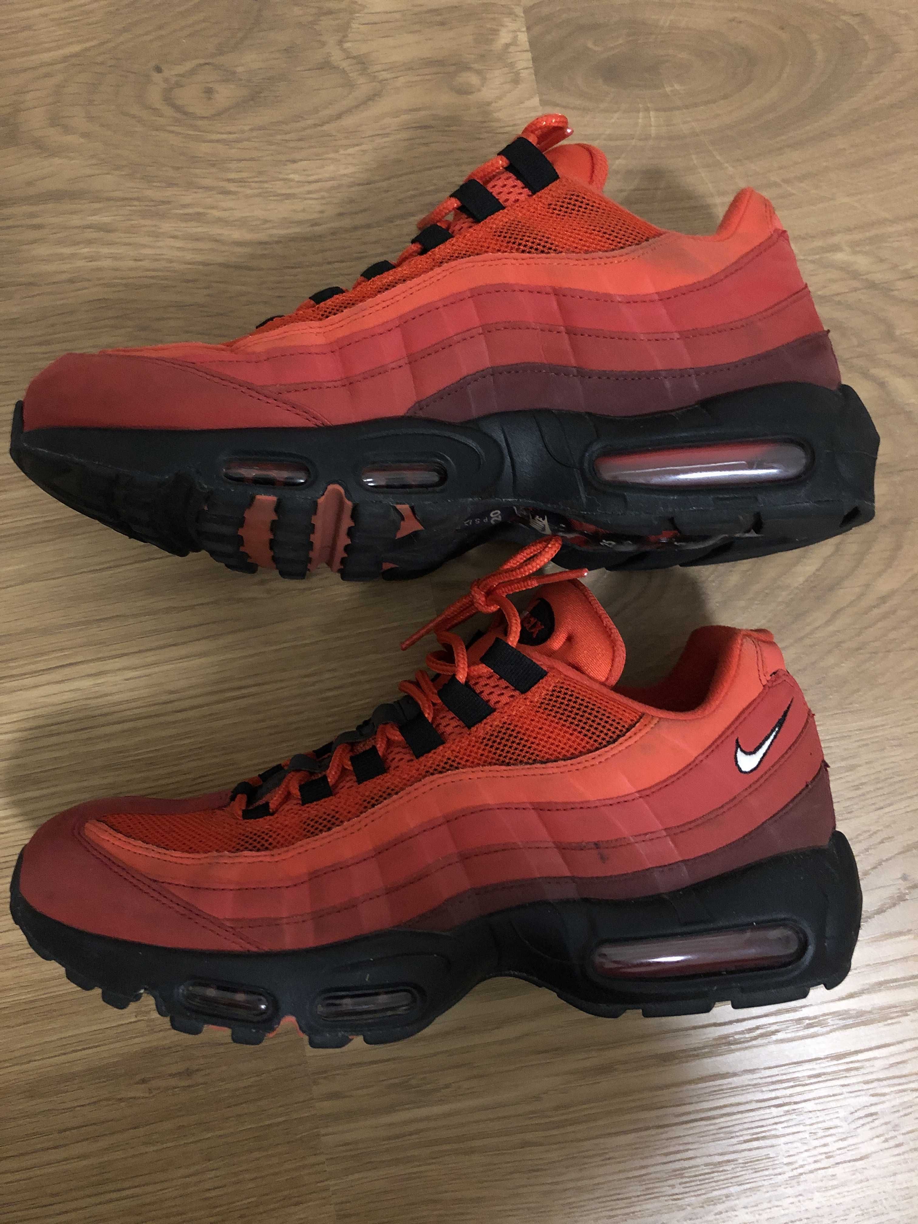 Nike Air Max 95 OG "Habanero Red"