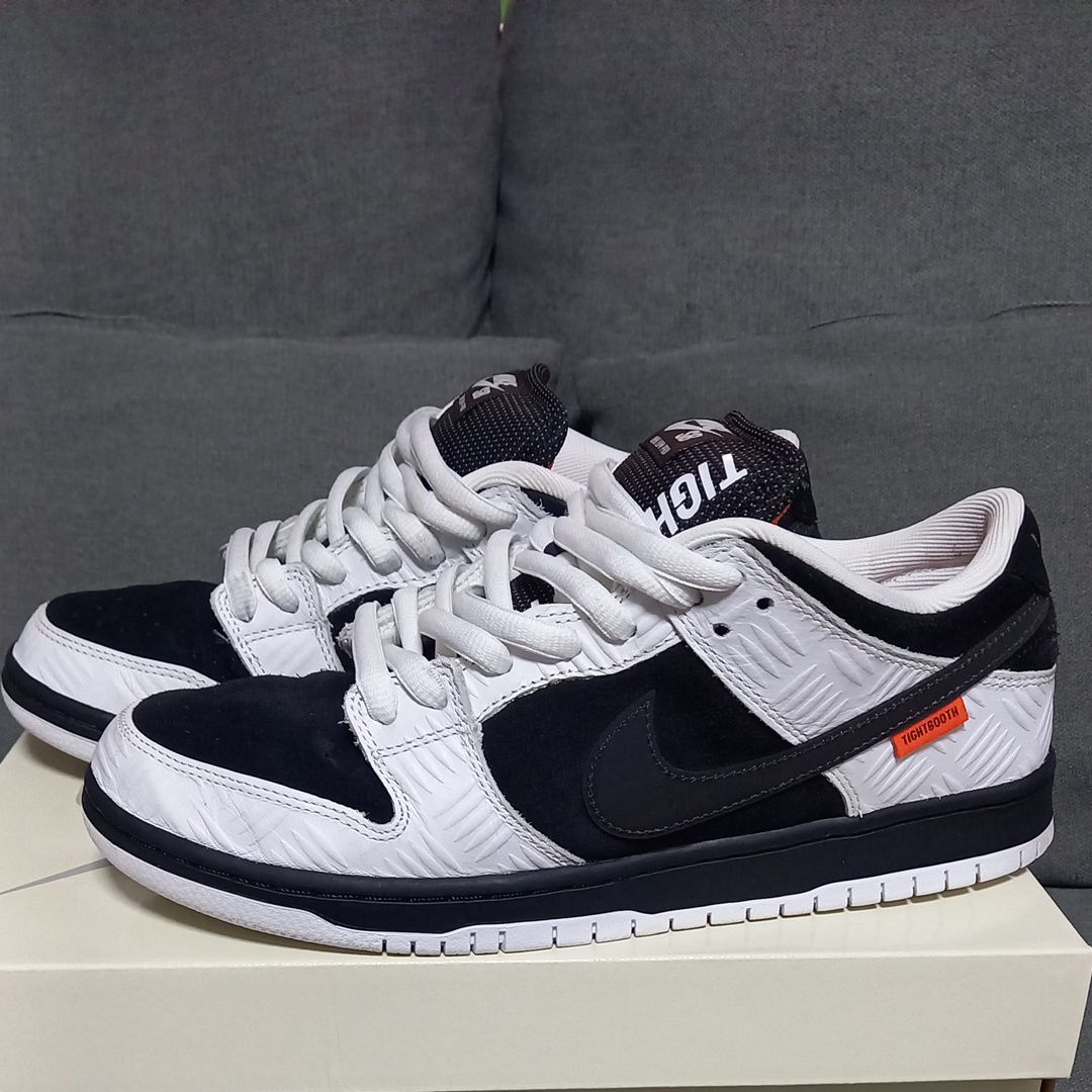 TIGHTBOOTH × Nike SB Dunk Low Pro QS "Black and White"