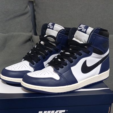 Nike Air Jordan 1 Retro High OG "Midnight Navy"