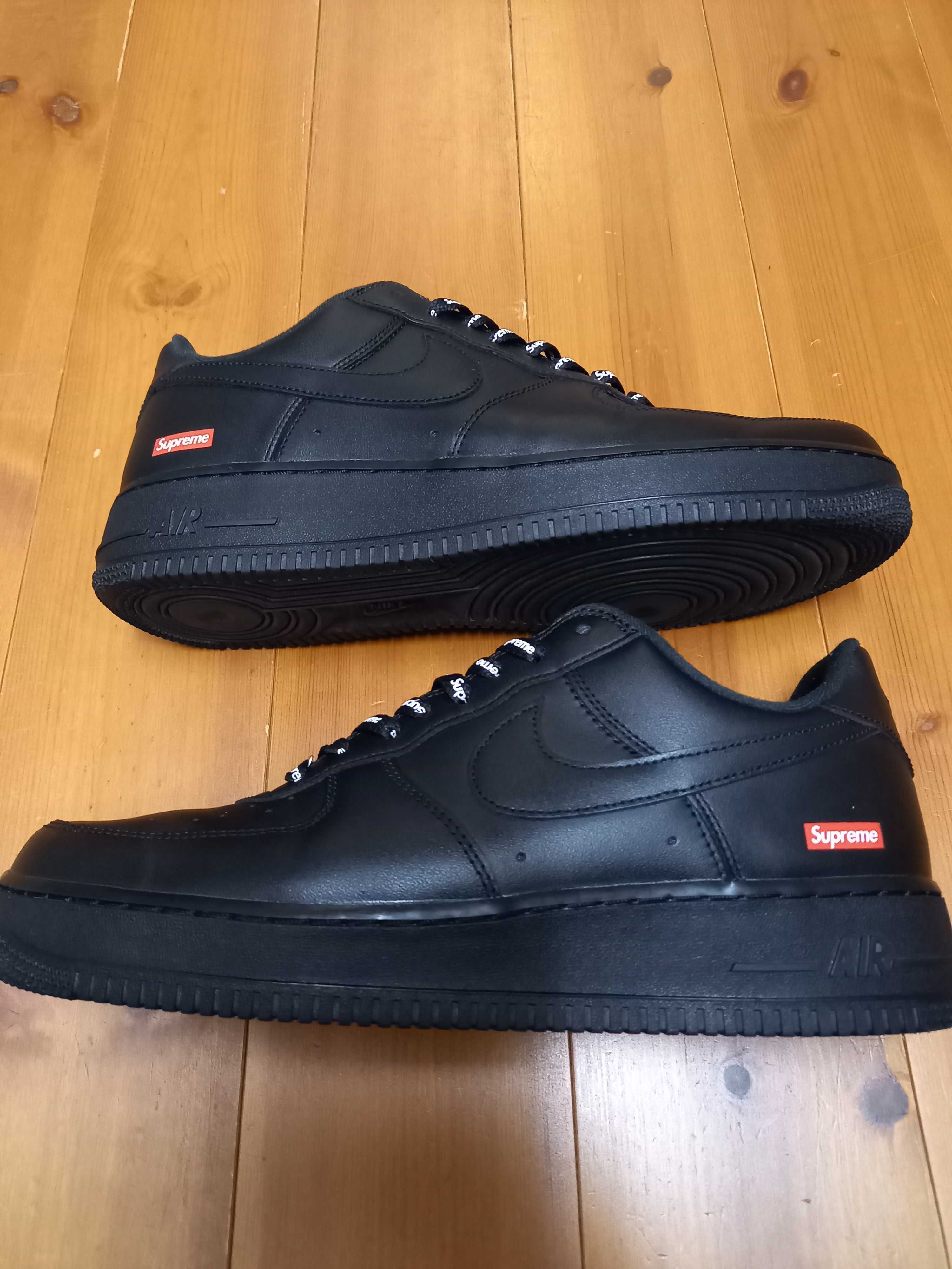 Supreme × Nike Air Force 1 Low "Black"