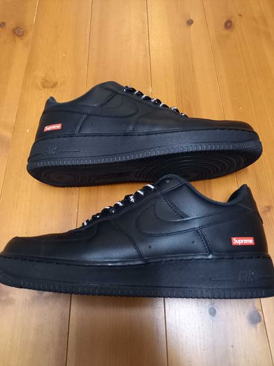 Supreme × Nike Air Force 1 Low "Black"