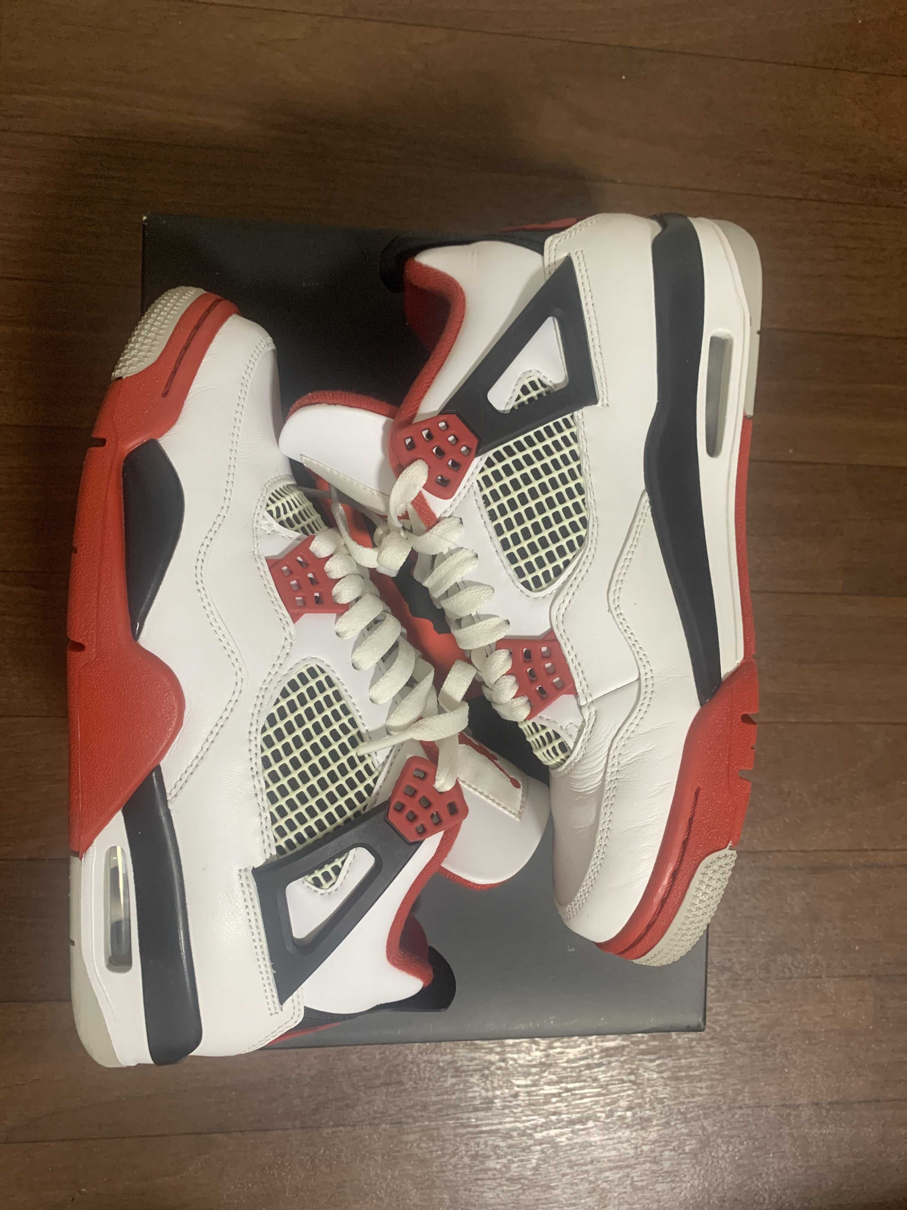 Nike Air Jordan 4 Retro OG "Fire Red" (2020)