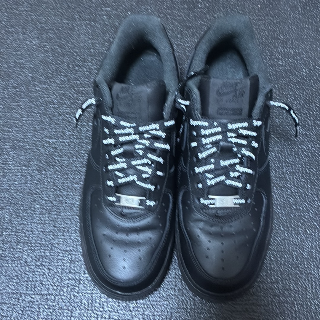 Supreme × Nike Air Force 1 Low "Black"