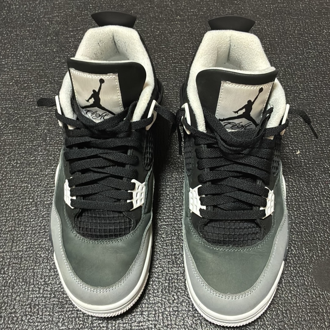 Nike Air Jordan 4 Retro "Fear"