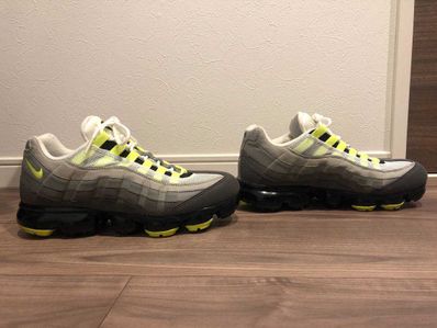 Nike Air Vapormax 95 "Neon"