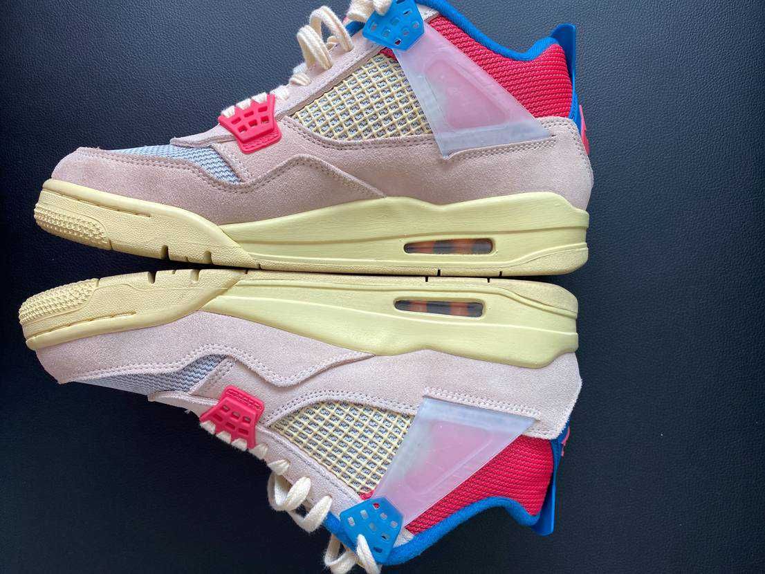 UNION × Nike Air Jordan 4 SP "Guava Ice/Light Fusion Red"