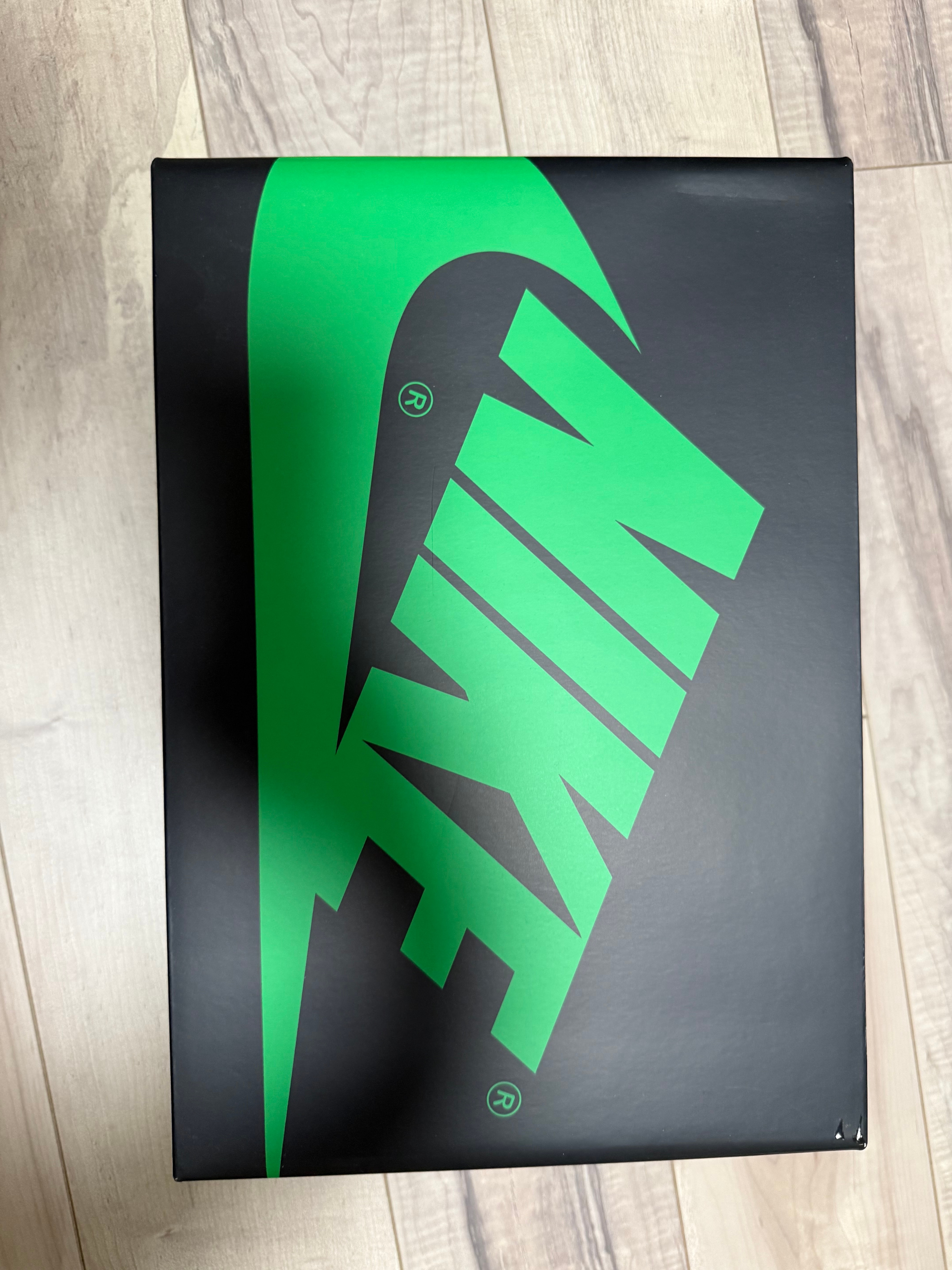 Nike Air Jordan 1 Retro High OG "Celtics/Black and Lucky Green" (2023)