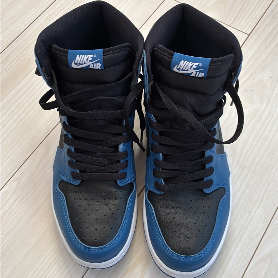 Nike Air Jordan 1 Retro High OG "Dark Marina Blue"