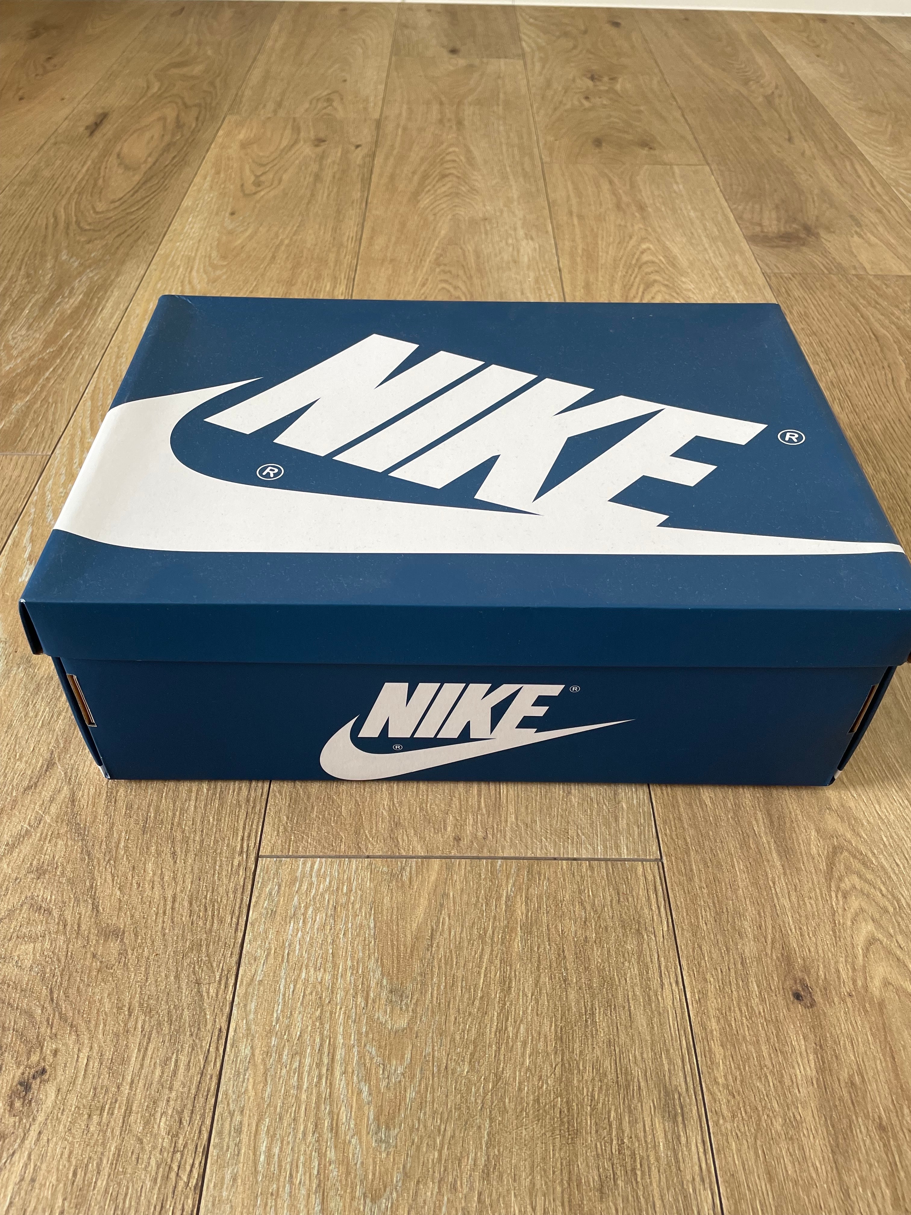 Nike Air Jordan 1 High OG "True Blue"