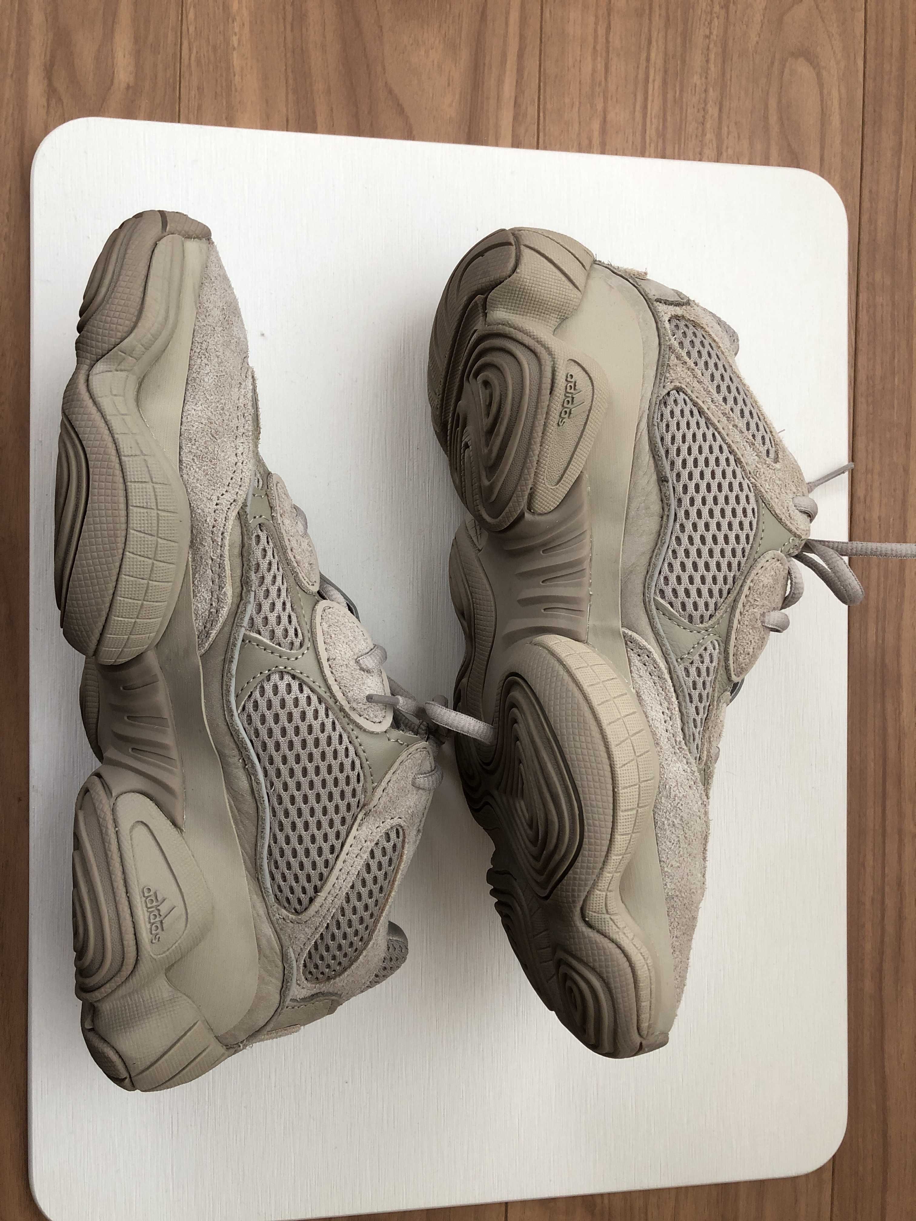 adidas YEEZY 500 "Taupe Light"