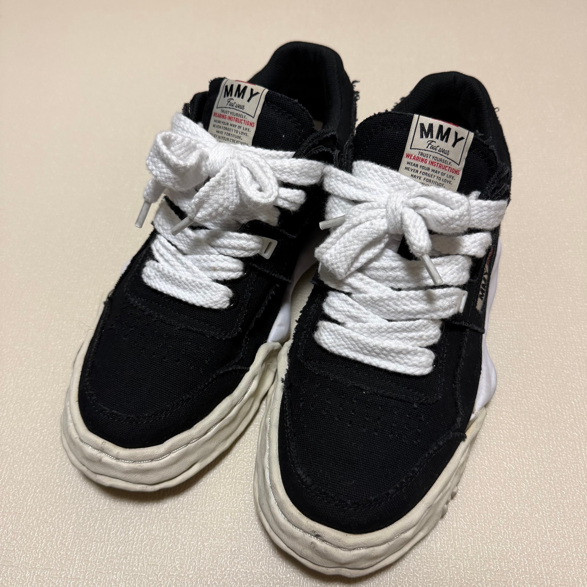 Maison MIHARA YASUHIRO PARKER OG Sole Canvas Low-top Sneaker "Black"