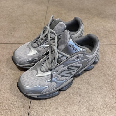 New Balance 2000 "Silver Metallic"