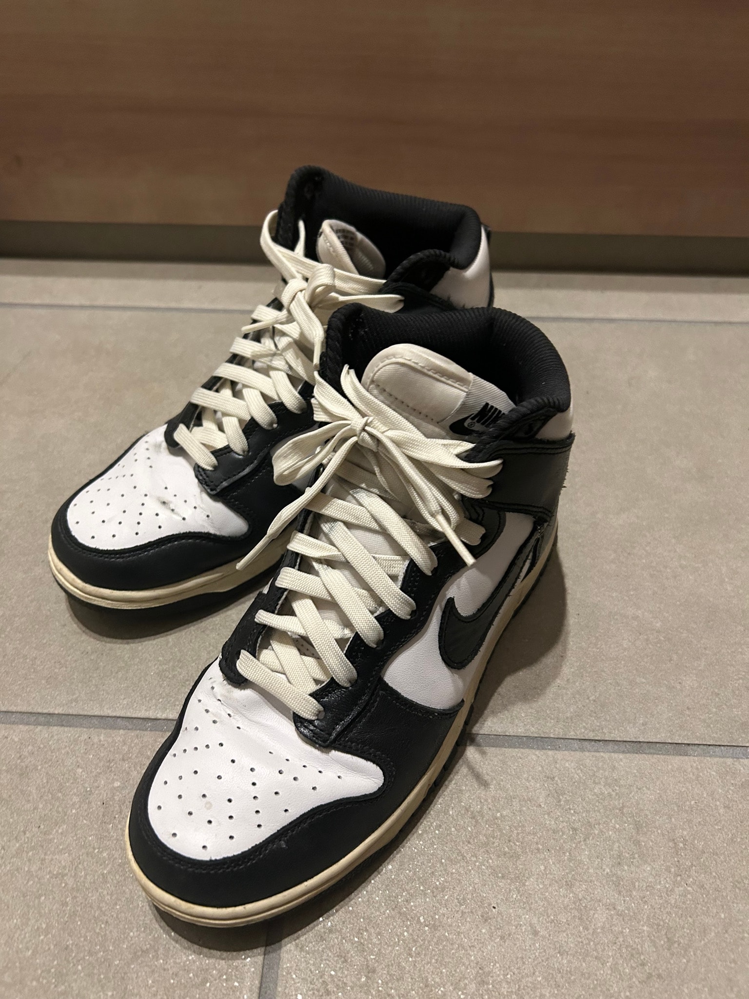 Nike Women's Dunk High "Vintage Black"