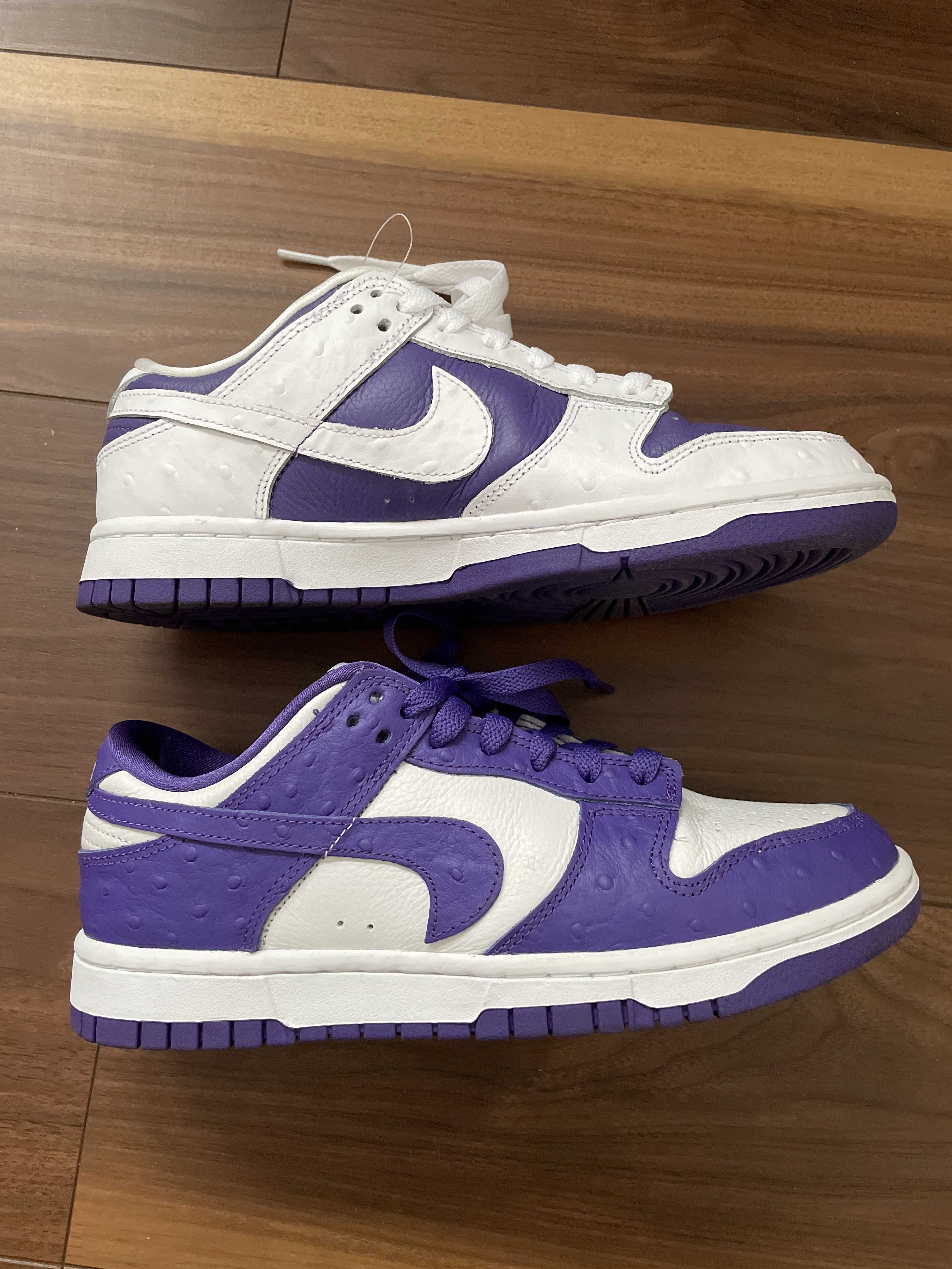 Nike Women's Dunk Low "Made You Look"