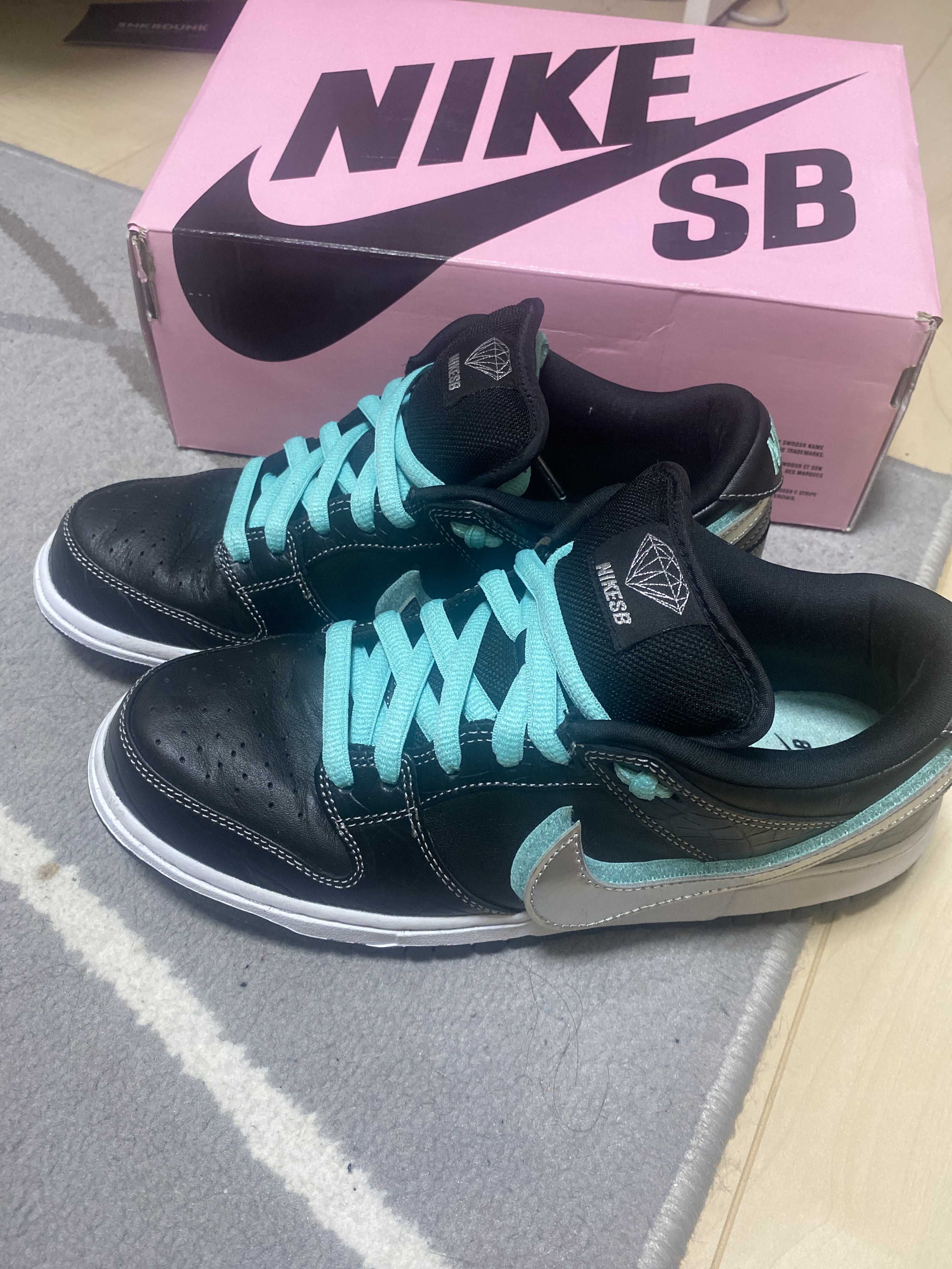 Diamond Supply Co. × Nike SB Dunk Low Pro "Black"