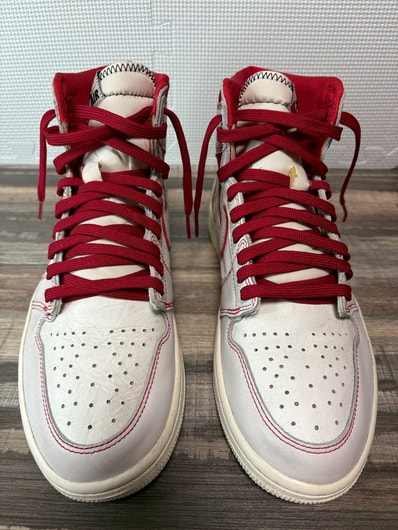 Nike Air Jordan 1 Retro High OG "Sail/University Red"