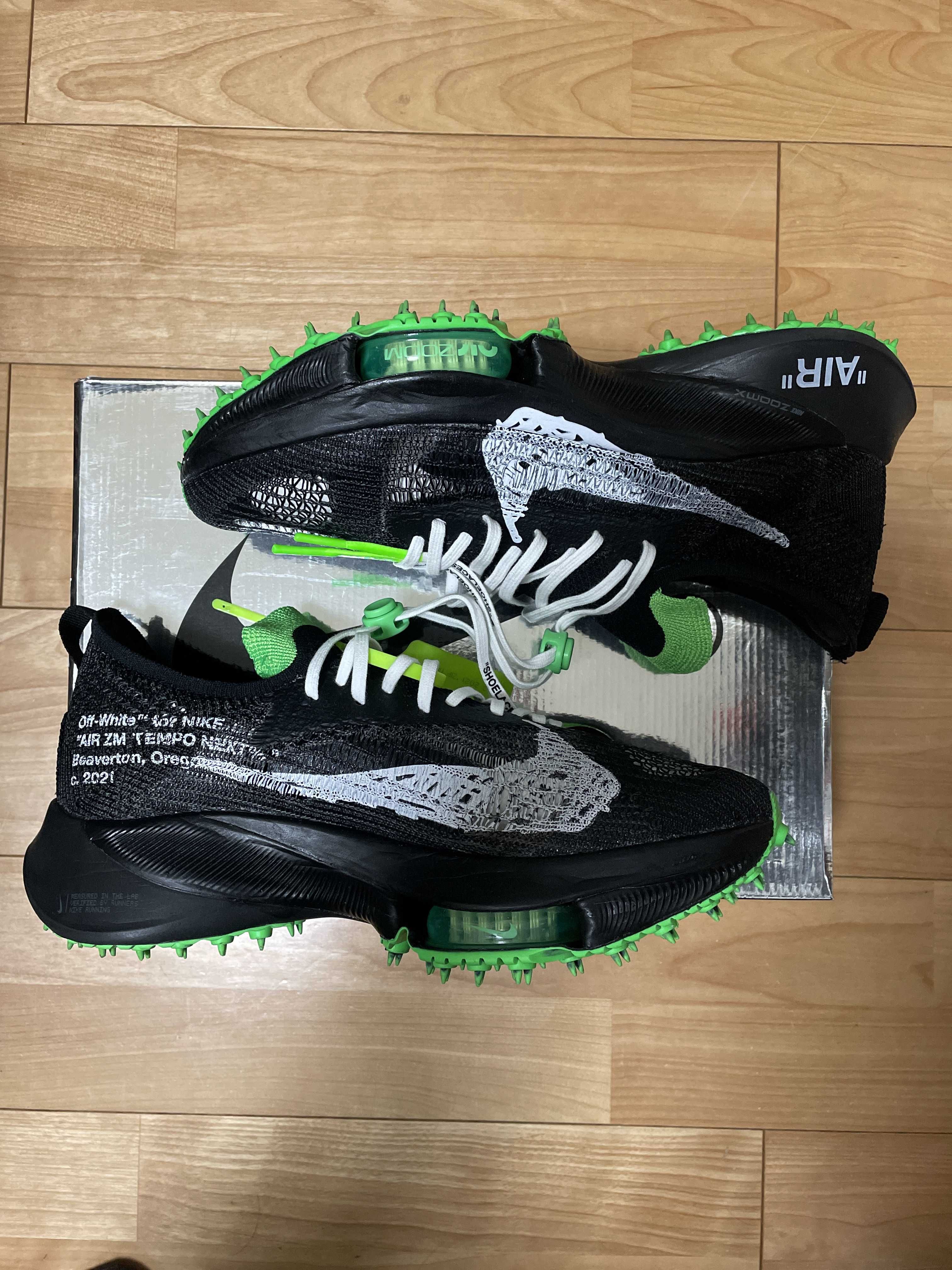 Off-White × Nike Air Zoom Tempo Next% Flyknit "Black"