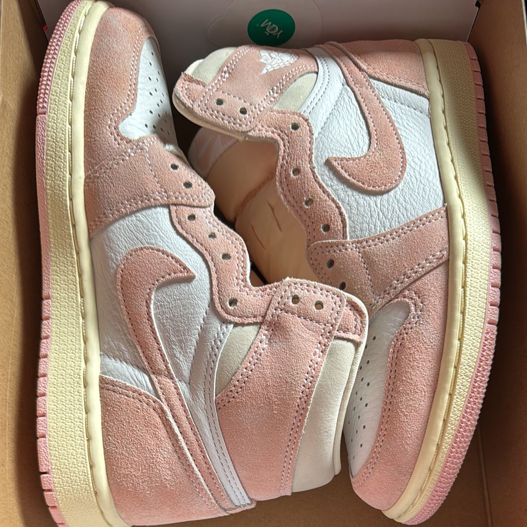 Nike Women's Air Jordan 1 Retro High OG "Washed Pink"