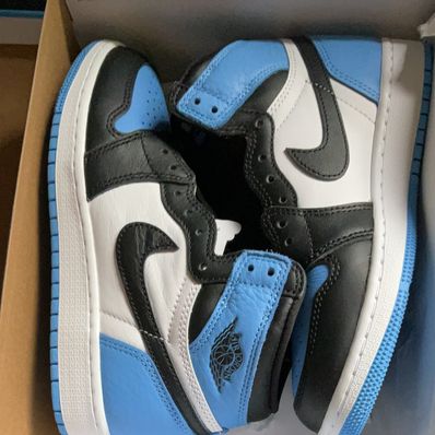 Nike GS Air Jordan 1 Retro High OG "University Blue/UNC Toe"
