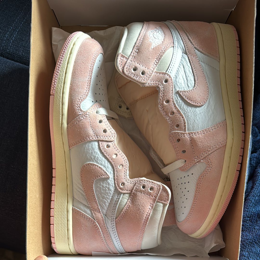 Nike Women's Air Jordan 1 Retro High OG "Washed Pink"